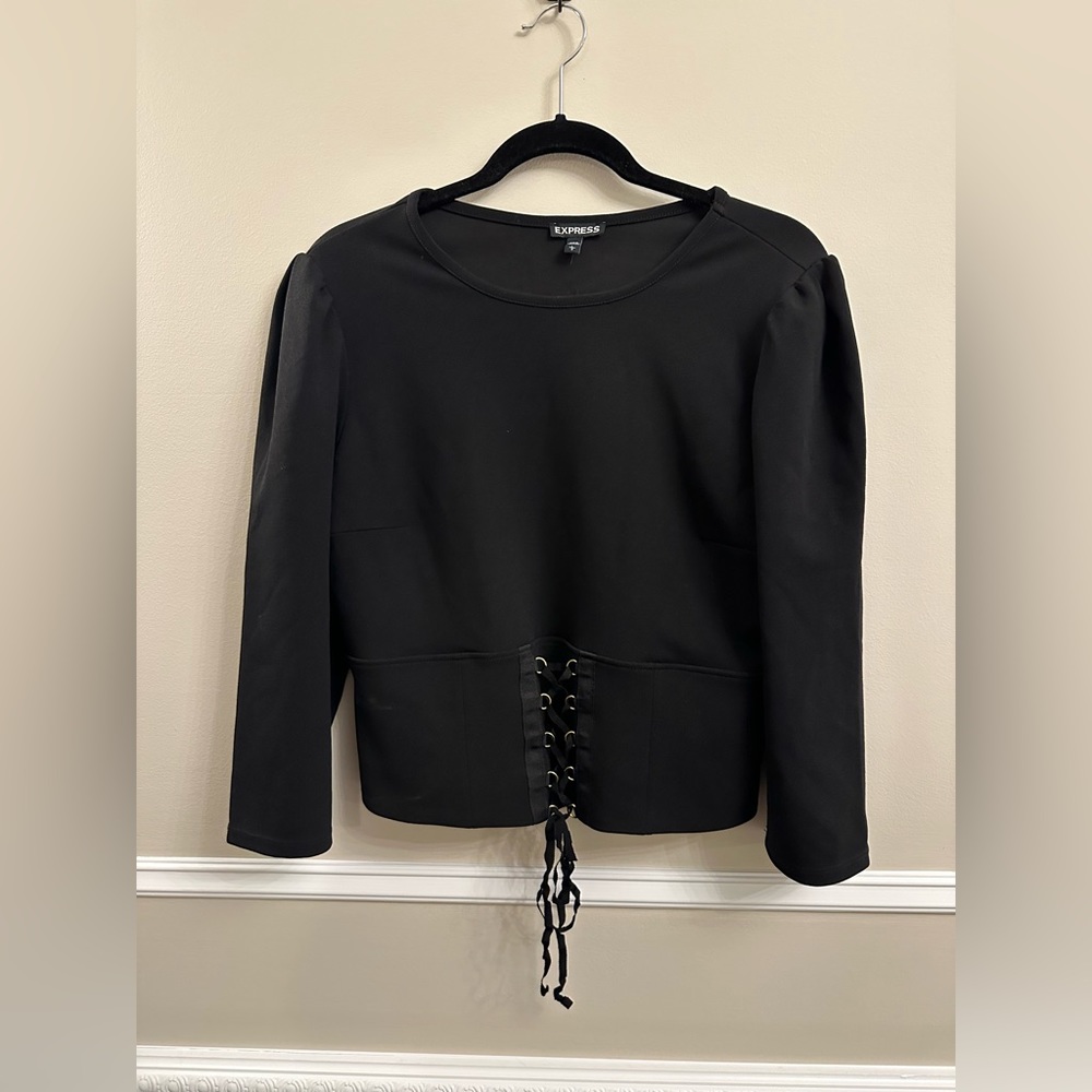 Lace-up detail top